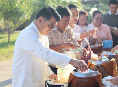 กิจกรรมทำบุญสำนักงานสหกรณ์จังหวัดบึงกาฬ พารามิเตอร์รูปภาพ 6